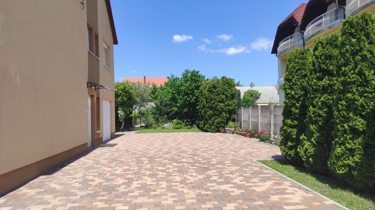 Appartamenti Delle Vacanze Keszthely Buitenkant foto